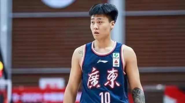 究其原因，很大程度上在于这些电影逐渐偏离了对原作精神的探索，过于追求商业化的叙事，最终使其沦为了“超级英雄式”的爆米花电影。